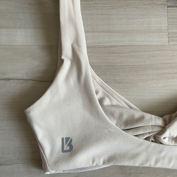 BuffBunny Twisted Sports Bra - Picture 7 of 15